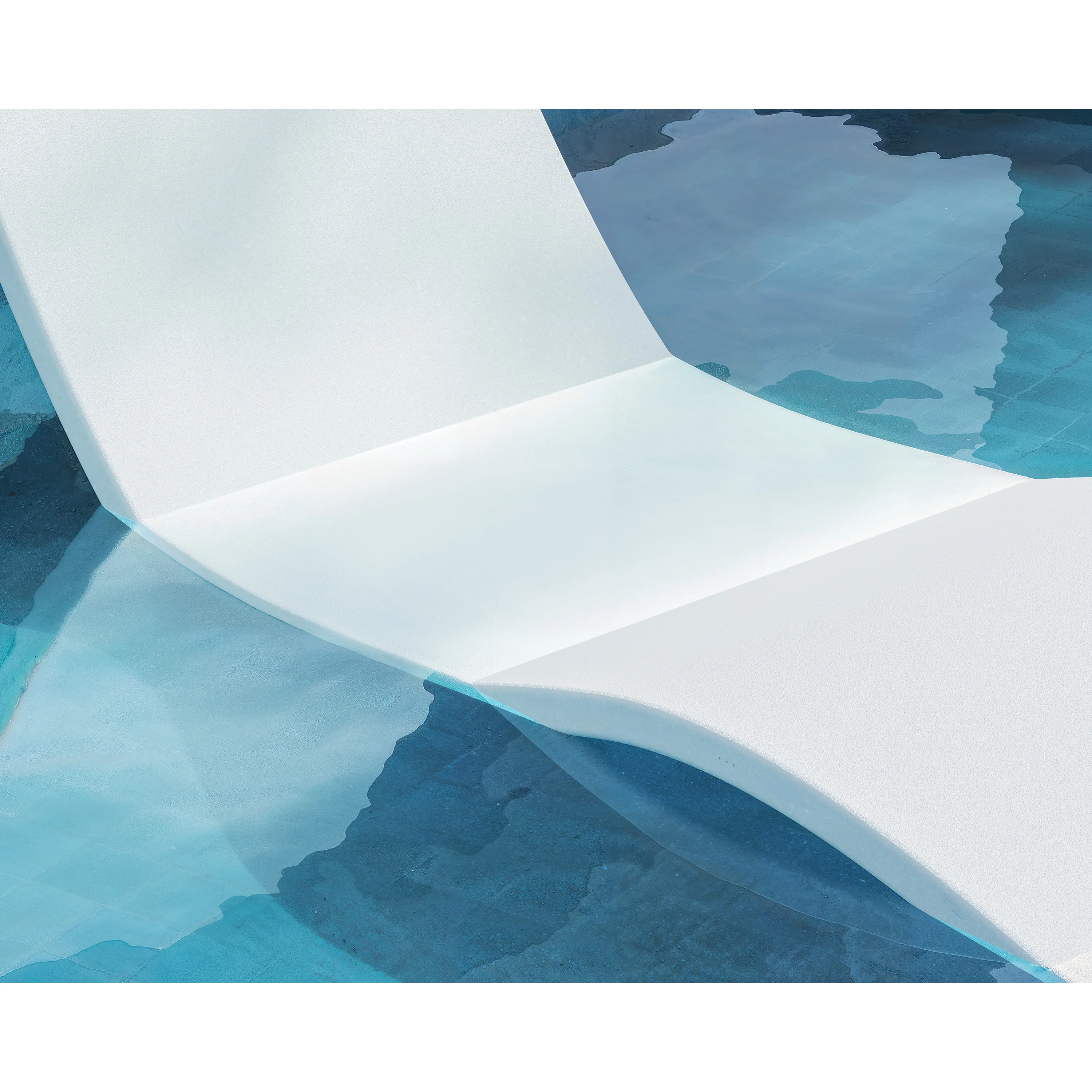 Laguna In-Pool Chaise Lounge - Image 11