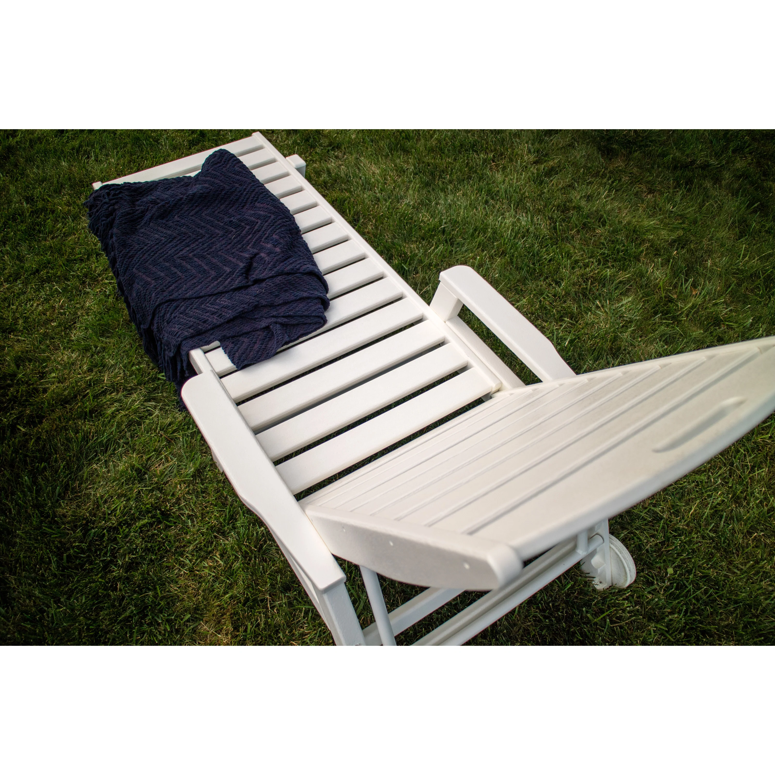 Nautical Chaise with Arms & Wheels - Image 11