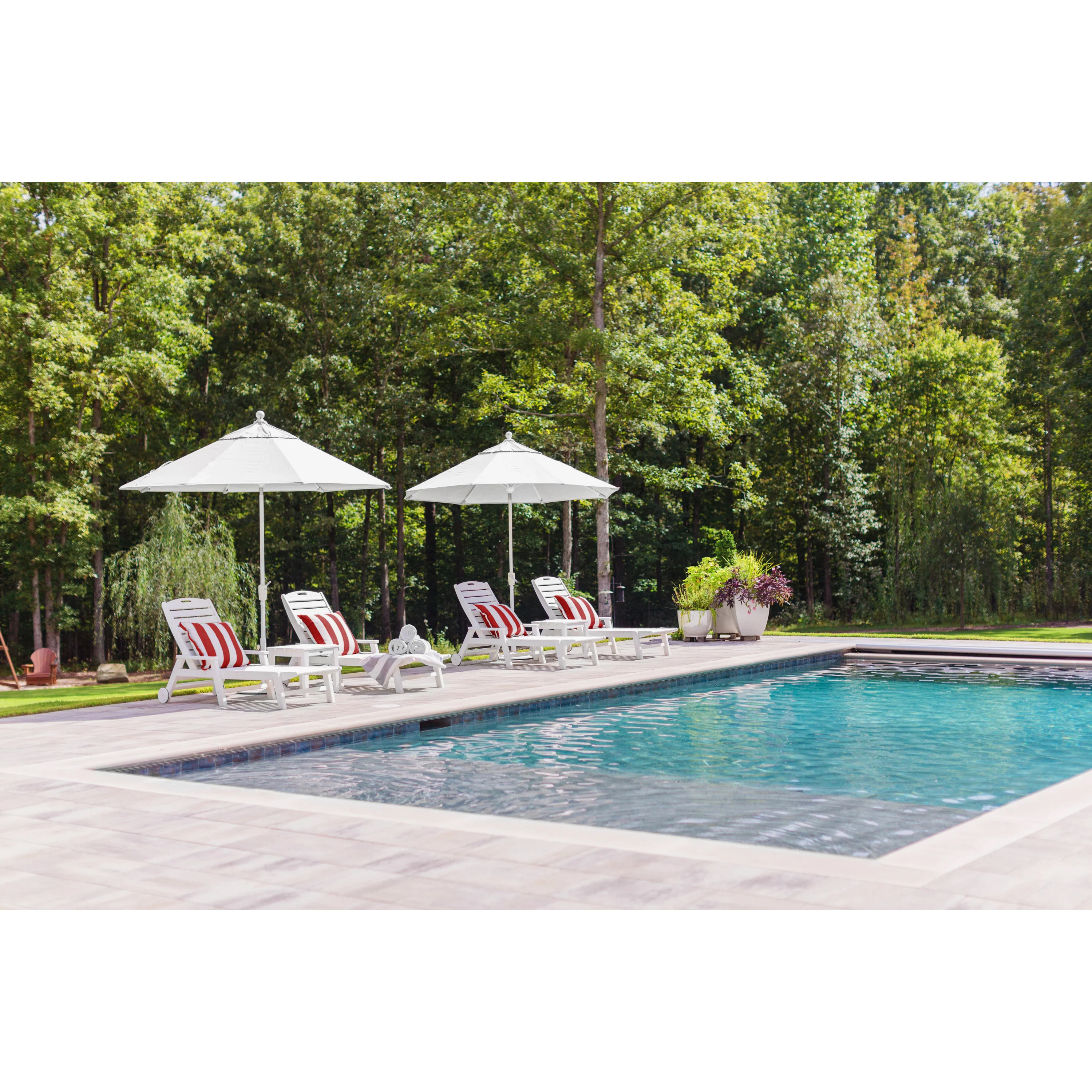 Nautical Chaise with Arms & Wheels - Image 9